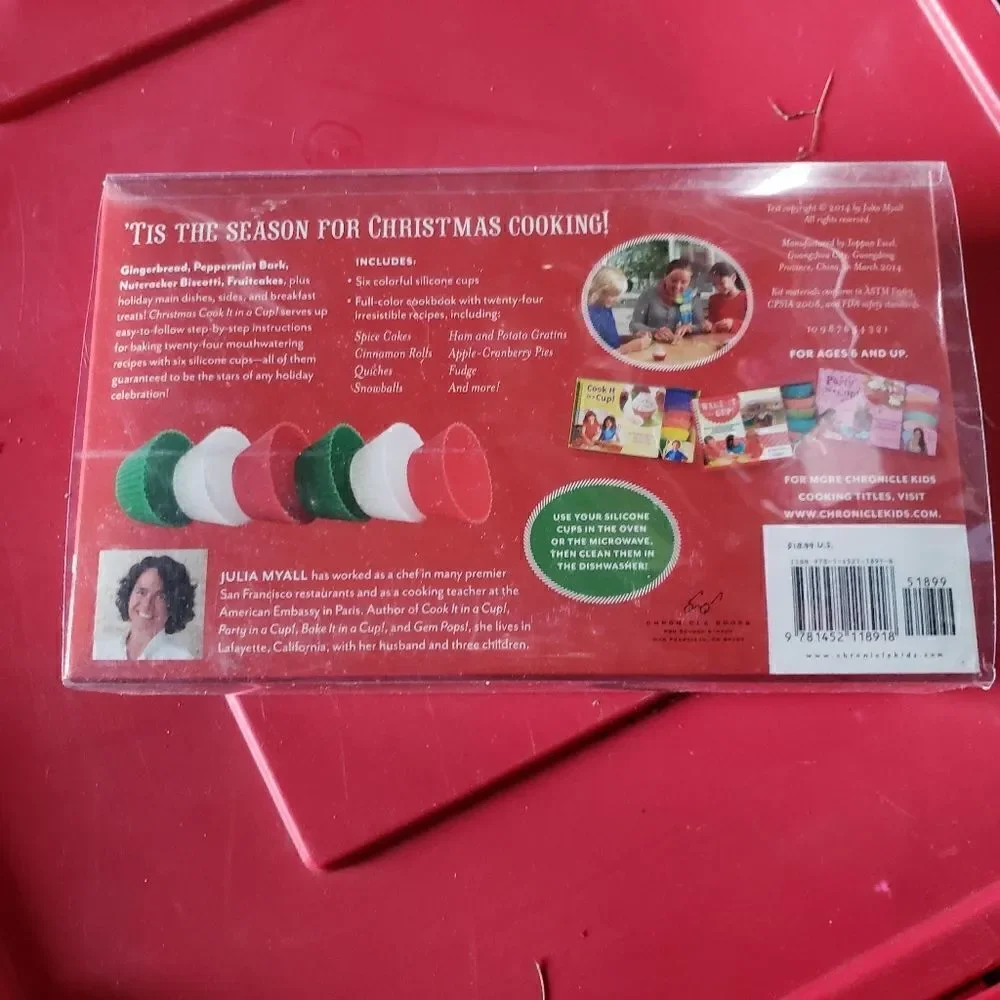 Christmas cook it in a cup bake set New in box